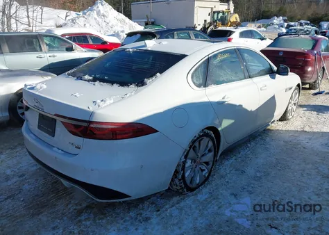 2021 Jaguar Xf R-Dynamic Se P300 Awd Automatic z USA, uszkodzony, nr VIN SAJBL4GX4MCY90227